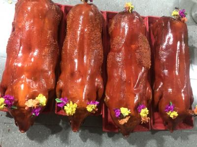 Dịch vụ nhận đặt heo quay đãi tiệc chất lượng, giao nhanh Quận 12